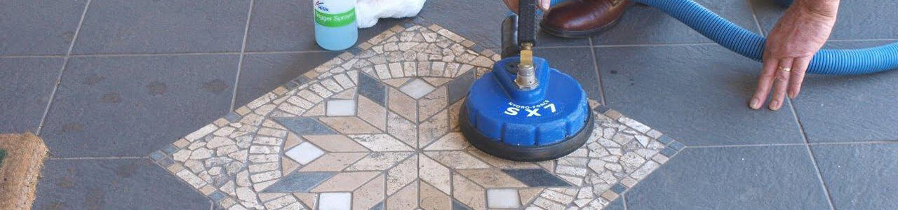 cleaning tile and group with pattern